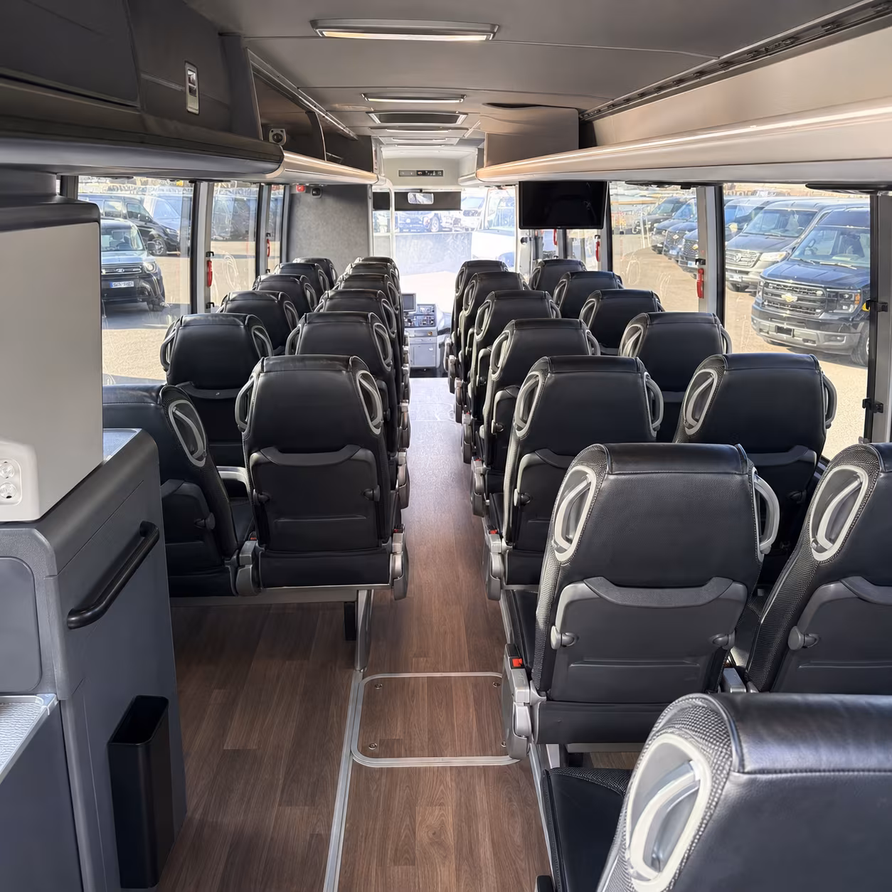 chandler corporate charter bus rentals in chandler