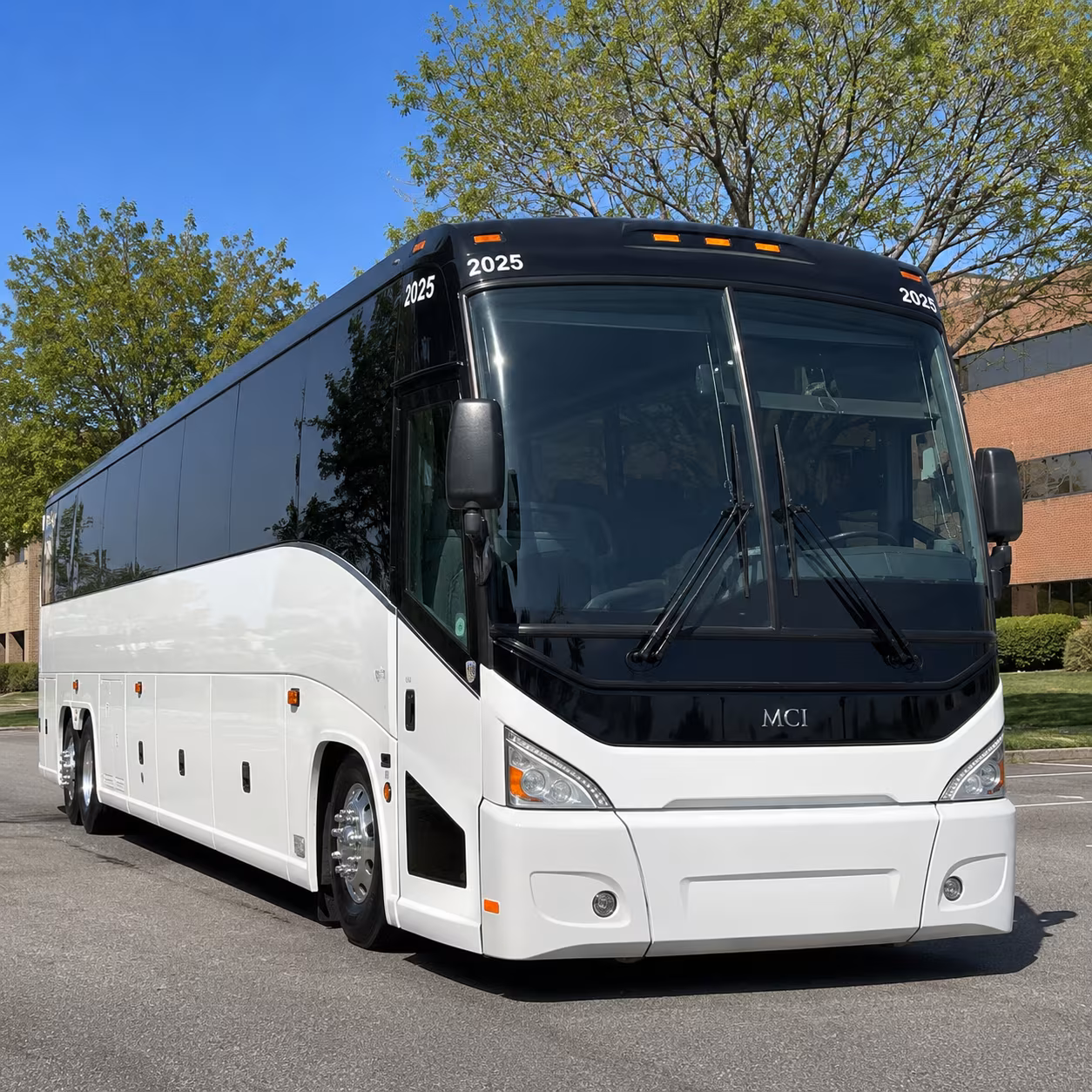 glendale comfortable charter bus rentals for glendale school field trips