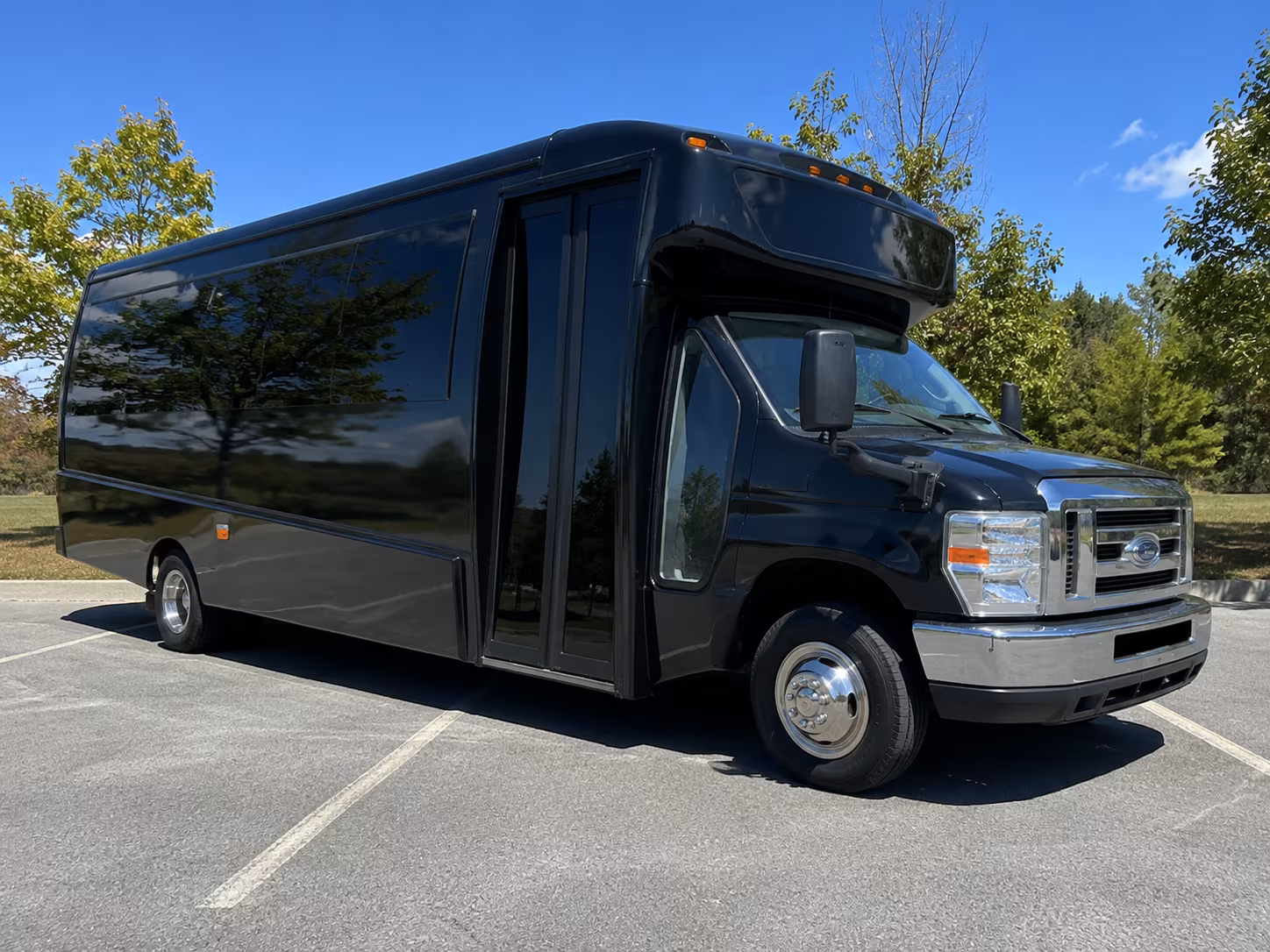 goodyear keep your field trip on schedule with a goodyear charter bus rental