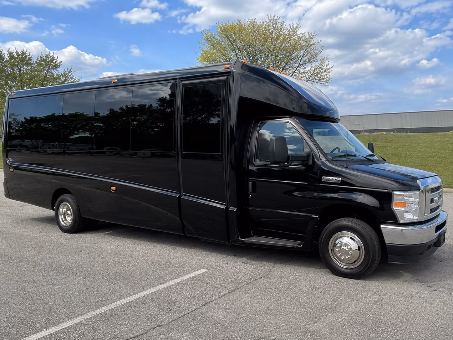 let a bus handle the drive to chase field and footprint center