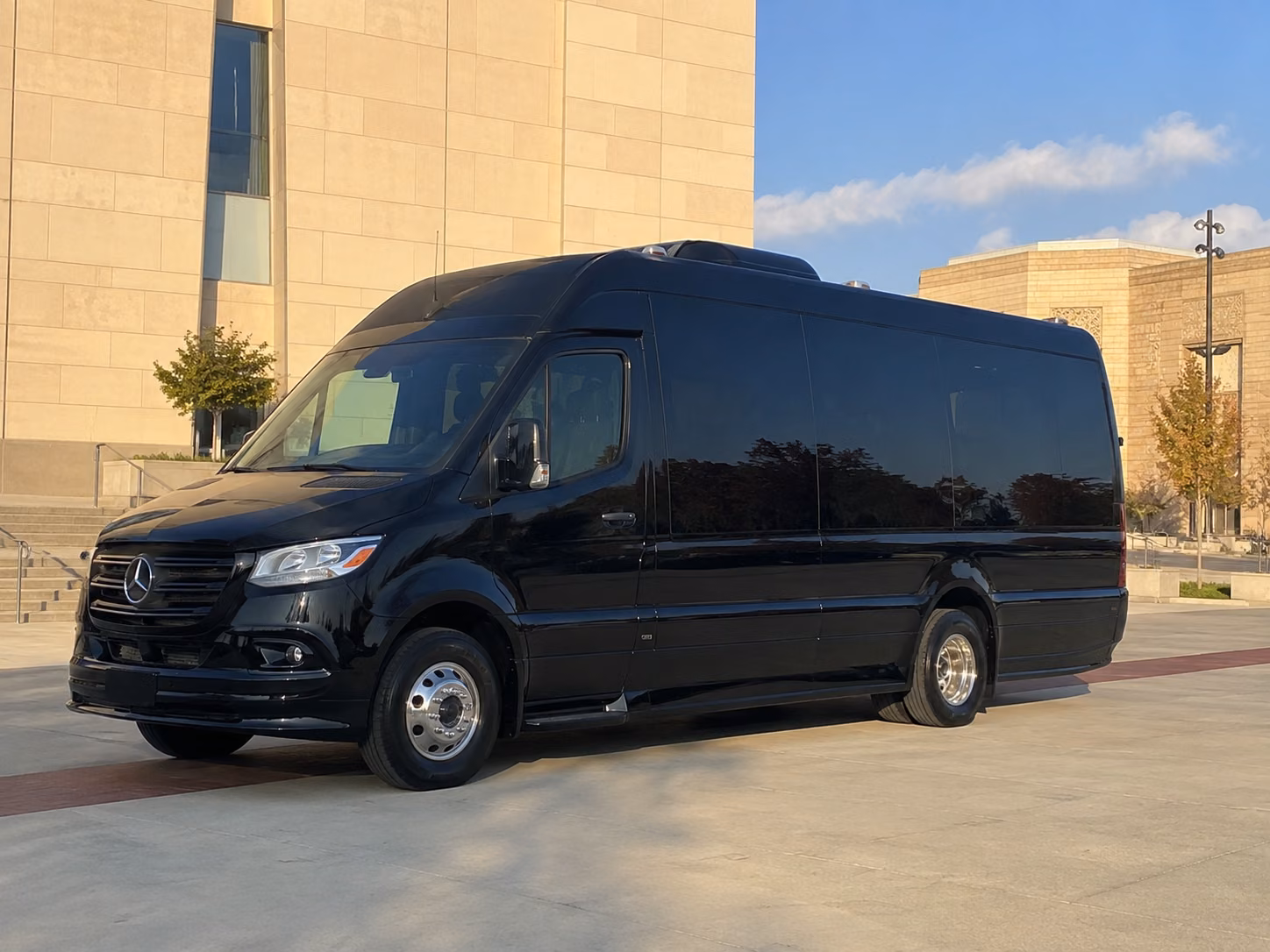 phoenix wedding shuttle service between your phoenix ceremony and reception