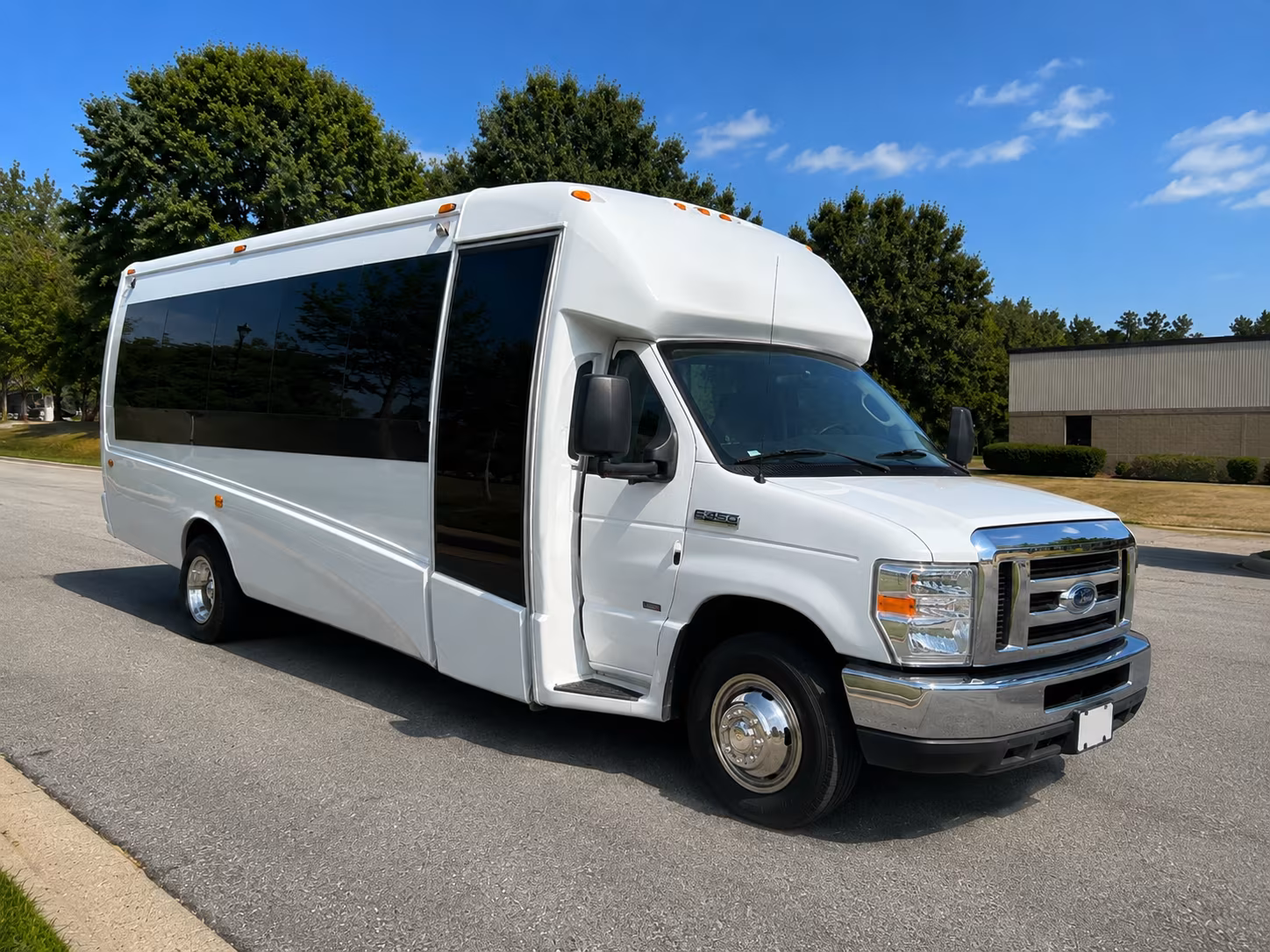you set the itinerary the bus follows your plan